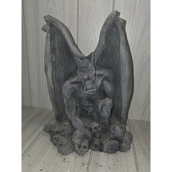 Vtg 1995 Rubies Foam Latex Gargoyle Halloween Decor Red Eyes Skulls Gothic 12" - Picture 1 of 8